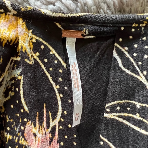 Free people too - Picture 2 of 4